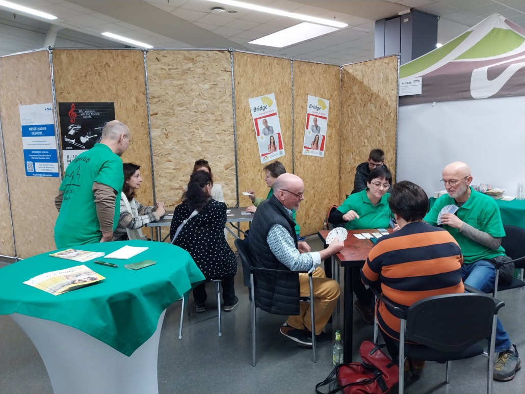  Ein starkes Team auf der Freizeitmesse in Nürnberg – Bridge 